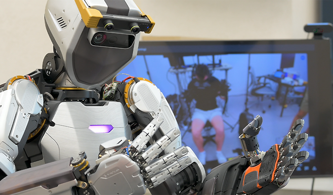 생츄어리AI가 만들고 있는 휴머노이드 로봇 ‘피닉스’. <사진=생츄어리AI>