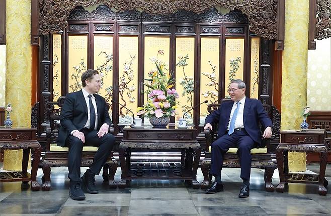일론 머스크 테슬라 CEO가 지난 4월 28일 중국을 방문했다.[사진=뉴시스]