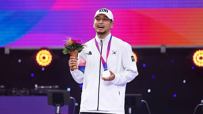 2022년 항저우아시안게임에서 한국 최초 브레이킹 종목 메달리스트가 된 비보이 홍텐. 항저우아시안게임 누리집 갈무리
