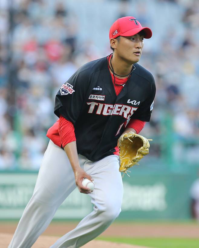 ▲ KIA 타이거즈 김도현은 2022년 트레이드 이적 직후 육군 현역으로 군 복무를 하다 올해 제대했다. 이범호 KIA 감독은 1군에서 김도현의 쓰임을 확인해 보려 한다. ⓒ KIA 타이거즈
