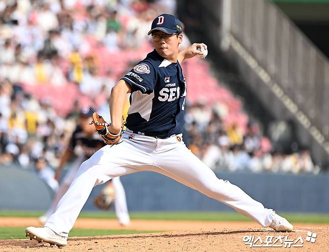 이병헌은 4일 잠실구장에서 열린 '2024 신한 SOL Bank KBO 리그' LG와 주말 3연전 두 번째 맞대결에서 팀의 두 번째 투수로 나섰다. 1.2이닝 무실점으로 LG 타선을 얼어붙게 해 승리 투수가 됐다. 잠실, 김한준 기자