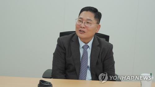 연합뉴스와 인터뷰 중인 김성은 목사 [홍지희 촬영]