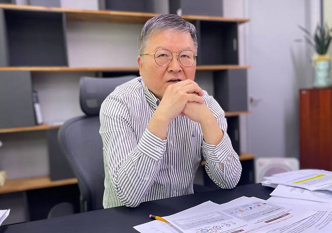 박영민 국가신약개발사업단 단장은 지난달 30일 조선비즈 인터뷰에서 "ADC(항체-약물 접합체)처럼 다양한 신약을 만들 수 있는 플랫폼은 한국도 충분히 세계적 경쟁력을 가질 수 있다"고 말했다./김명지 기자