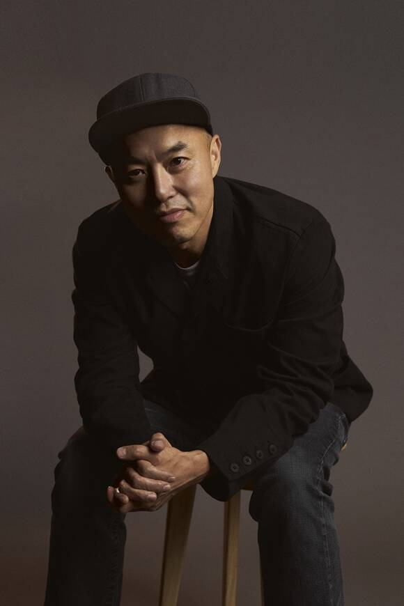 김진민 감독이 <더팩트>와 만나 넷플릭스 오리지널 시리즈 '종말의 바보' 공개 기념 인터뷰를 진행했다. /넷플릭스