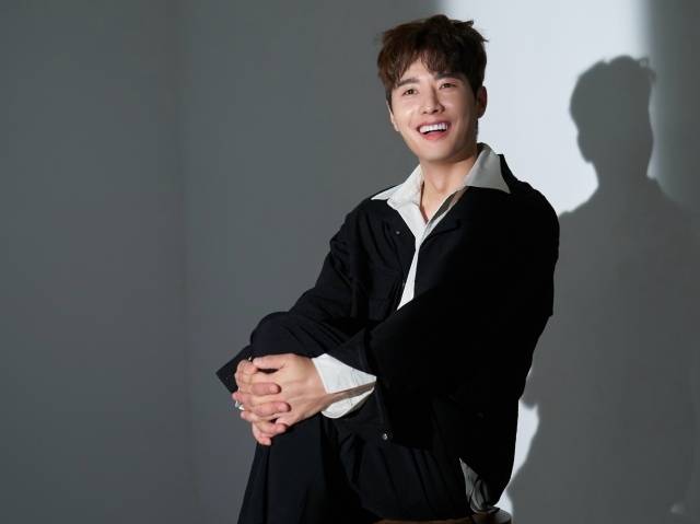 배우 신정윤/에이스펙토리