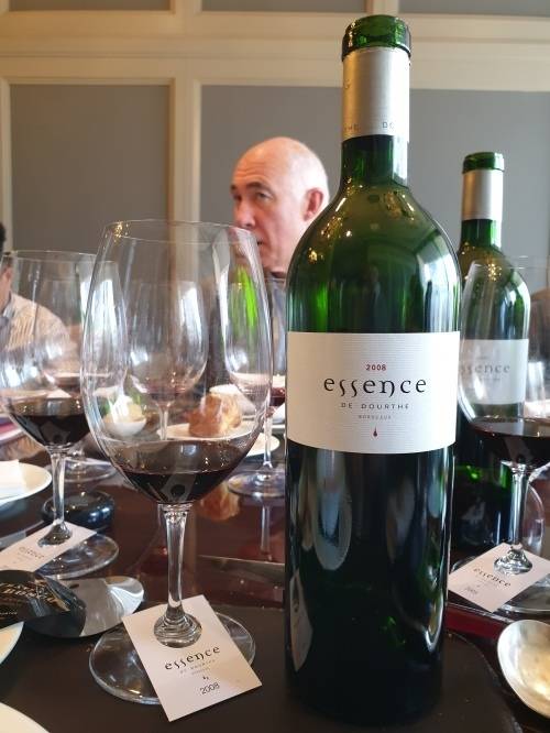 하이트진로 수입&nbsp; 에썽스 드 두르뜨. 최현태 기자