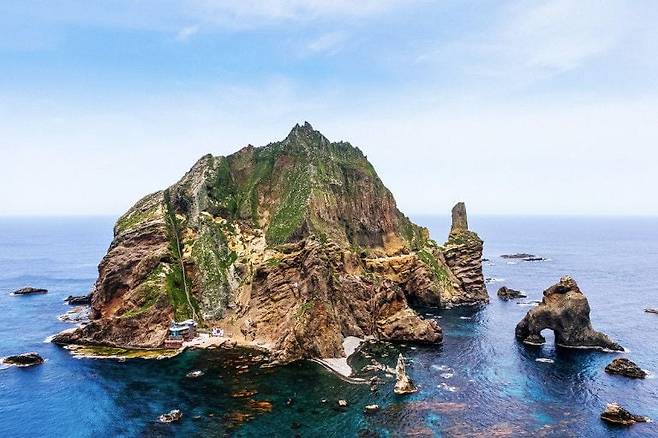 한국 최동단의 아름다운 우리 땅 독도. 태극기가 꽂혀있다. /뉴스1