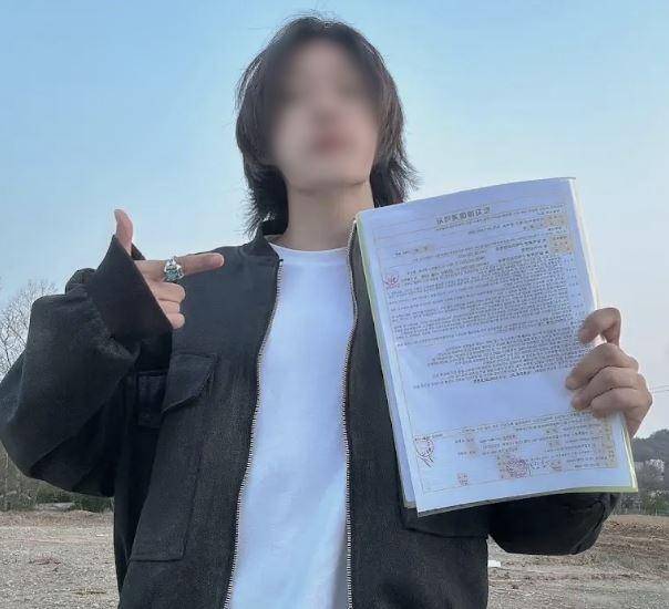 한국인 무슬림 유튜버 A씨가 지난달 13일 자신의 유튜버 채널 커뮤니티에 이슬람 사원을 지을 부지를 구입했다며 토지 매매 계약서를 공개했다. 유튜브 캡처