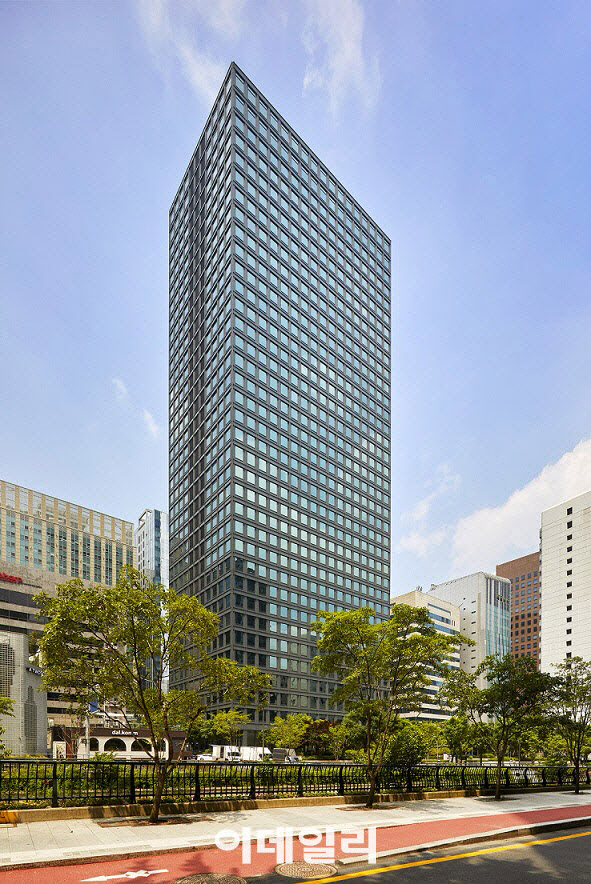 SK리츠의 편입 자산 중 하나인 서울 종로 서린빌딩. (사진=SK리츠)
