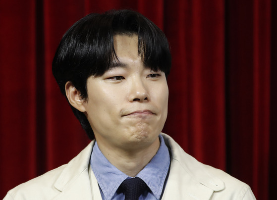 Actor Ryu Jun-yeol speaks during a press conference for the upcoming Netflix original series ″The 8 Show″ at the Ambassador Seoul-A Pullman Hotel in Jung District, central Seoul, on Friday. [NEWS1]