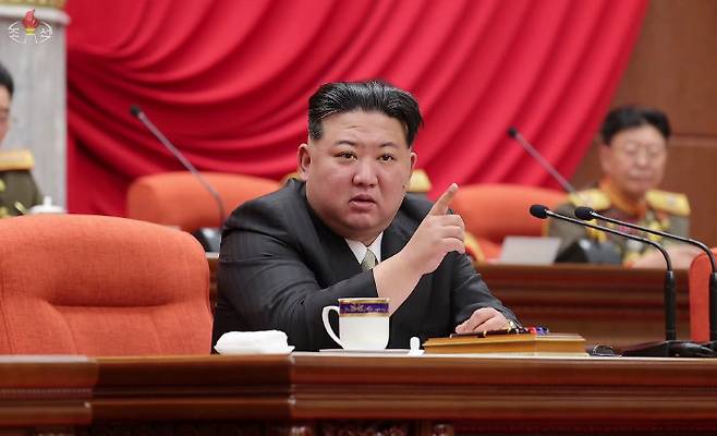 김정은 북한 노동당 총비서는 2023년 12월 당 중앙위 8기 9차 전원회의에서 ‘대남노선 근본적 방향 전환’을 제안했다. [동아DB]