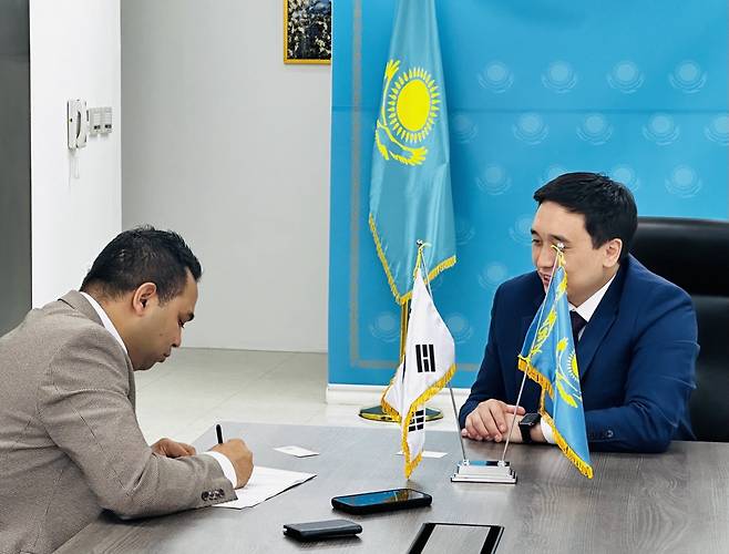 Kazakhstan's Vice Minister of Industry and Construction, Azamat Beispekov, speaks in an interview with The Korea Herald at Kazakh Embassy in Yongsan-gu, Seoul on Thursday. (Kazakh Embassy in Seoul)