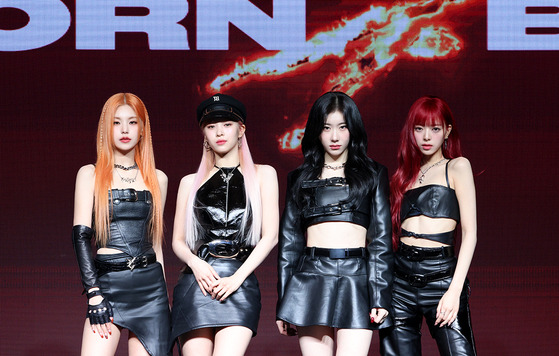 ITZY dropped its eighth EP ″Born To Be″ on Monday. [JYP ENTERTAINMENT]