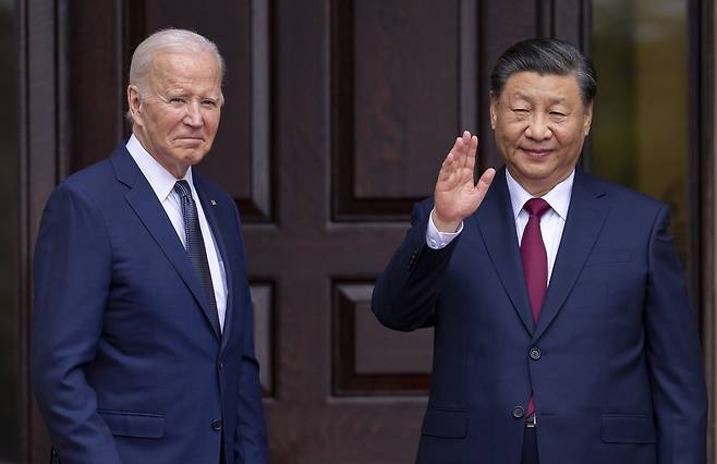지난해 11월 바이든 미국 대통령(왼쪽)과 시진핑 중국 국가주석이 정상회담을 했다. ⓒAP Photo