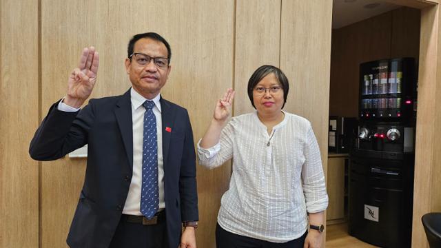 광주를 찾은 틴 툰 나이(왼쪽) 미얀마 국민통합정부 기획재정부 장관과 진 마 아웅 외교부 장관. 김진영 기자
