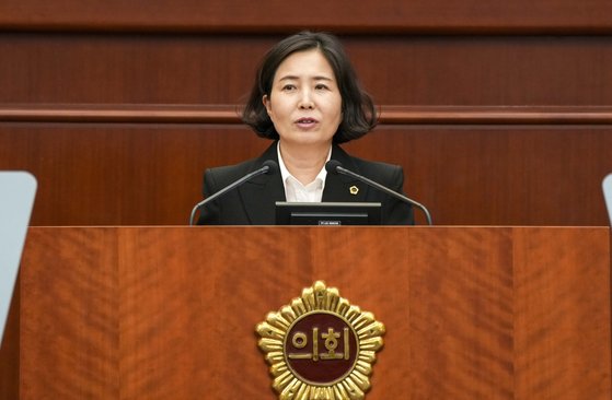 이수진 전북특별자치도의회 의원이 15일 전북자치도의회에서 열린 임시회에서 5분 자유발언을 하고 있다.전북특별자치도의회 제공