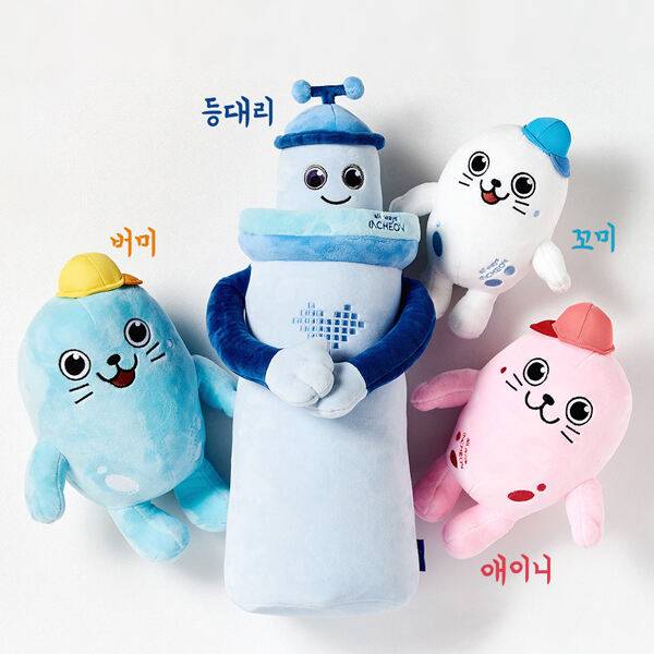 인천시 '등대와 점박이물범'