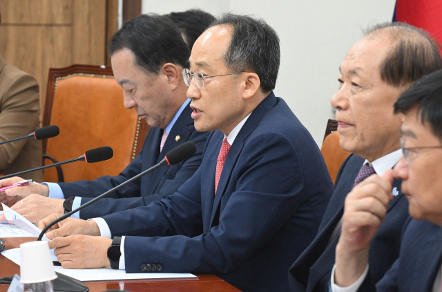 추경호 국민의힘 원내대표가 20일 서울 여의도 국회에서 열린 비대위 회의에서 현안에 관해 발언하고 있다. 오승현 기자