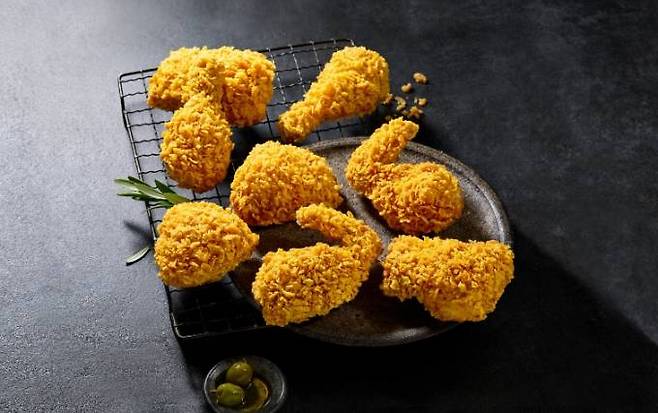 BBQ 황금올리브치킨. 제너시스BBQ