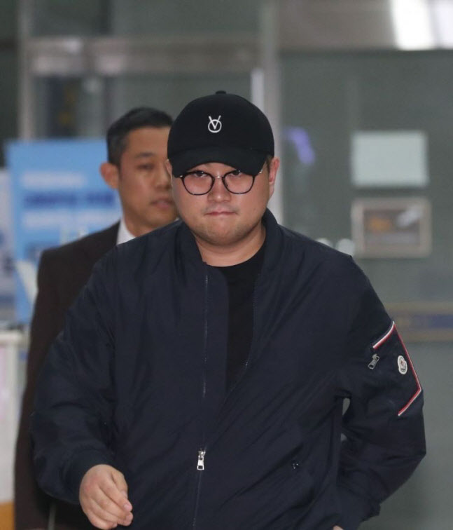 음주운전 뺑소니 혐의를 받는 가수 김호중이 21일 오후 강남경찰서에서 경찰 조사를 받았다. (사진=뉴시스)