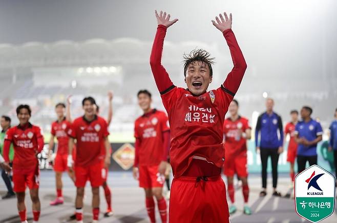 ▲ 아산의 황기욱 ⓒ한국프로축구연맹