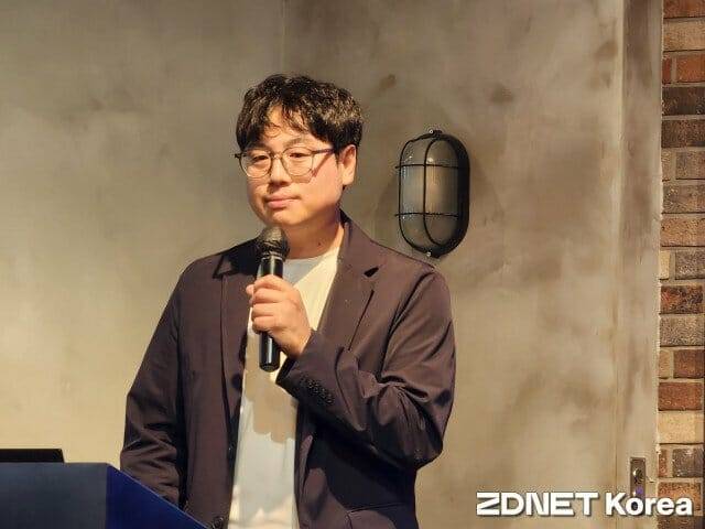 이학준 마드라스체크 대표가 발표를 하고 있다.