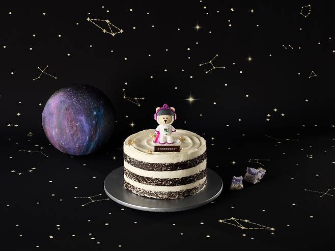 럭키 스타 케이크. /에스씨케이컴퍼니 제공