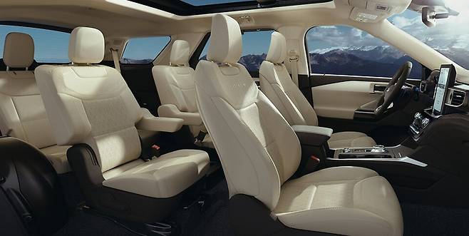 사진 : 포드 익스플로러