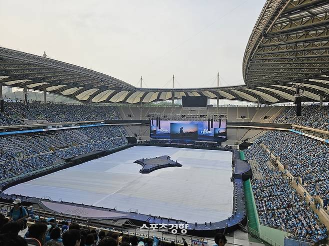 임영웅 콘서트 ‘IM HERO - THE STADIUM’ 사진 윤소윤 기자