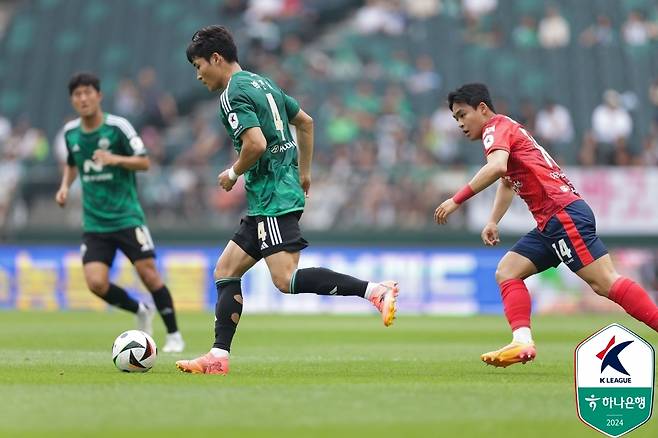 전북과 김천의 경기 장면 [한국프로축구연맹 제공. 재판매 및 DB 금지]