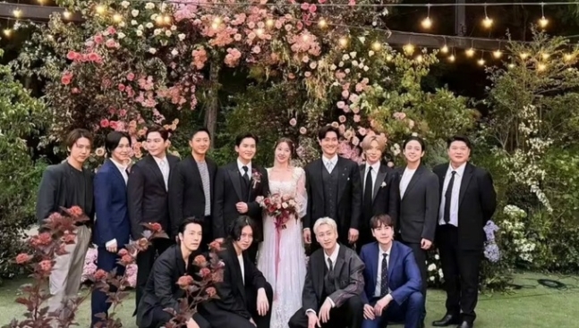 려욱 결혼식. 사진|온라인 커뮤니티