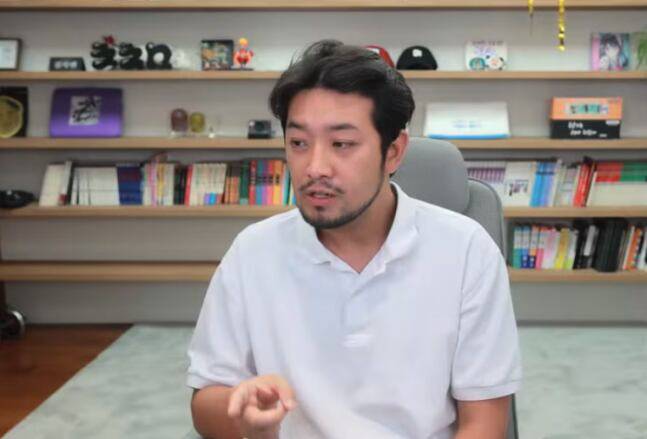 26일 유튜브 라이브 방송 중 탄원서 관련 발언 중인 침착맨(이병건). /유튜브 캡처