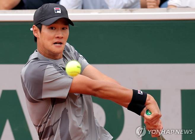 권순우의 1회전 경기 모습.  [EPA=연합뉴스]