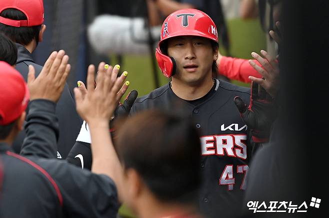 나성범은 28일 창원 NC파크에서 열린 '2024 신한 SOL Bank KBO 리그' NC와 주중 3연전 첫 번째 맞대결에서 3번타자 우익수로 선발 출전. 6회초 솔로 홈런으로 KBO 리그 통산 25번째 1000타점 기록을 달성했다. 엑스포츠뉴스 DB