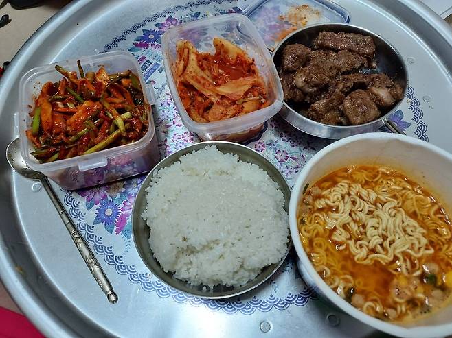 20240602_202835.jpg 오늘의 저녁 ZIP BOB