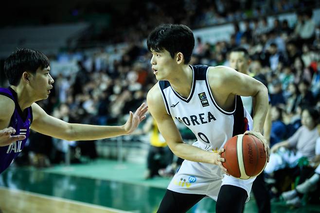 사진은 지난 2월 2025 FIBA 아시아컵 예선에 나선 하윤기의 모습. 사진=대한민국농구협회