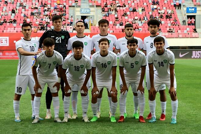 사진=우즈베키스탄 축구협회 공식 SNS