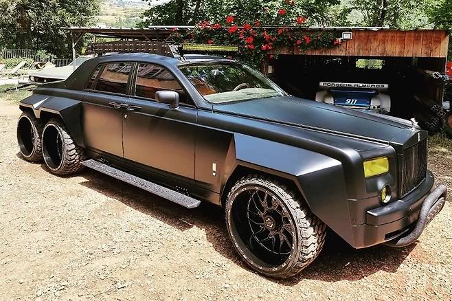 사진 : 6륜으로 개조된 롤스로이스 팬텀 (출처=Danton Arts Kustoms)