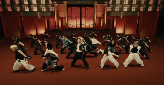 무븐트 공동창업자 최영준 총괄 프로듀서는 세븐틴 ‘손오공’ 안무가로 유명하다. 유튜브 캡처