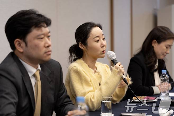 민희진 어도어 대표가 31일 오후 서울 중구 프레스센터에서 어도어 임시주주총회 관련 기자회견을 하고 있다. (공동취재) 2024.5.31/뉴스1 ⓒ News1 이재명 기자