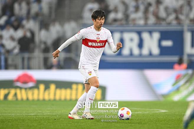 ▲ 영국 매체 ‘더 선’은 6일(한국시간) “토트넘 홋스퍼는 일본 대표팀의 센터백인 이토 히로키를 주시하고 있다”라고 전했다. 이어서 매체는 ‘히로키는 최대 2,500만 파운드(약 438억 원)의 바이아웃 조항을 갖고 있다“라고 덧붙였다. 일본 국가대표팀의 왼발 센터백인 히로키는 2018년 J리그의 주빌로 이와타를 통해 프로 데뷔했다. 이어서 2021년 독일 슈투트가르트로 임대를 떠나 유럽에 진출한 뒤, 완전 이적에 성공했다. 그는 현재까지 슈투트가르트에서 활약 중이다.