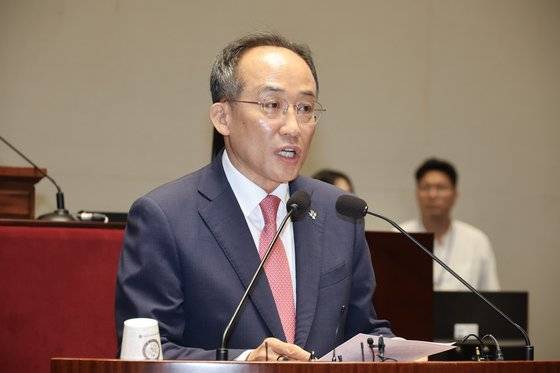 추경호 국민의힘 원내대표가 12일 오전 국회에서 열린 의원총회에서 발언하고 있다. 전민규 기자