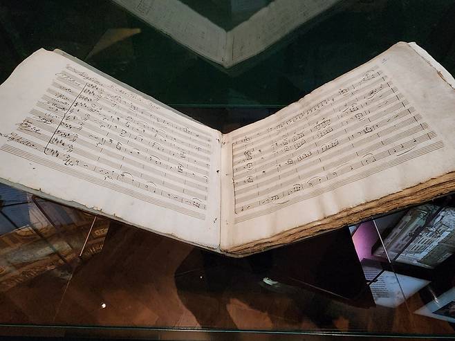 헨델이 작곡하고 모차르트가 편곡한 메시아 파트3 악보