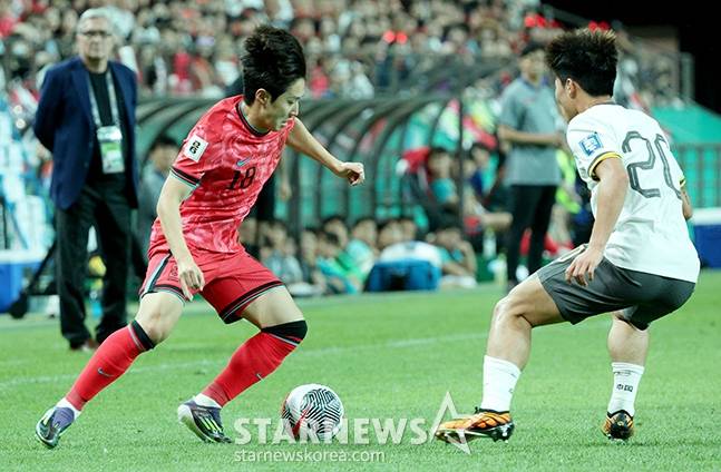 이강인(왼쪽). /사진=김진경 대기자