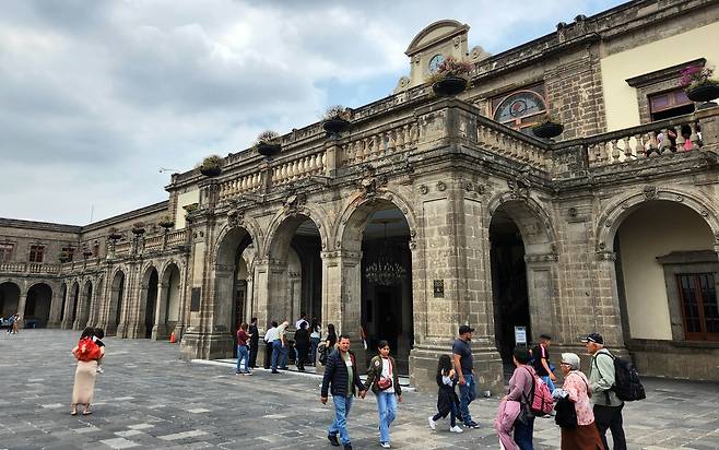멕시코 차풀테펙 성에 자리한 국립역사박물관 [촬영 이재림 특파원]
