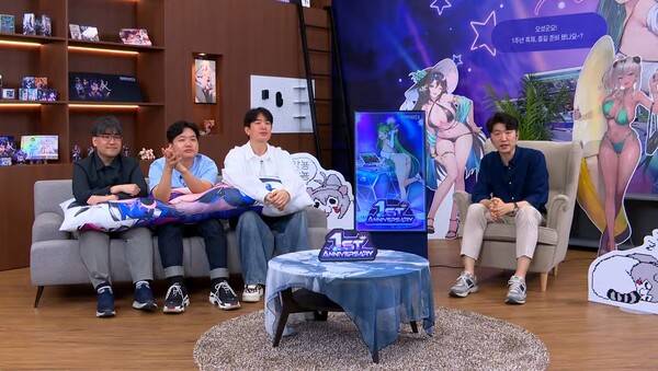 - 한경재 겜프스엔 스토리 기획자, 한성현 겜프스엔 원화가,&nbsp;이준희 겜프스엔, 김종호 네오위즈 사업실장&nbsp;