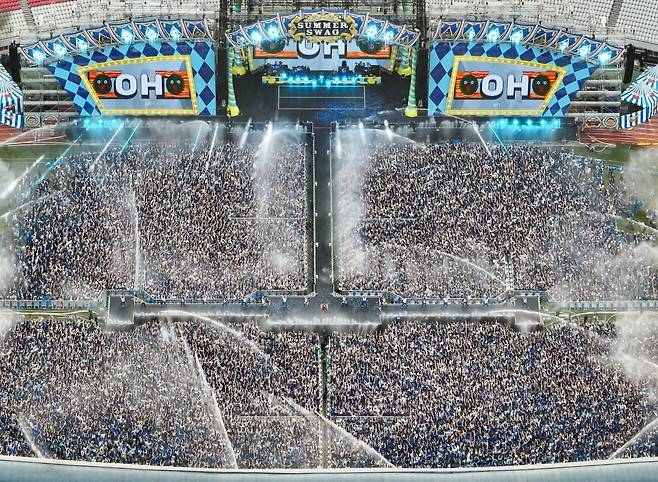 가수 싸이의 브랜드 공연 '흠뻑쇼'가 진행되고 있는 모습 /사진=연합뉴스