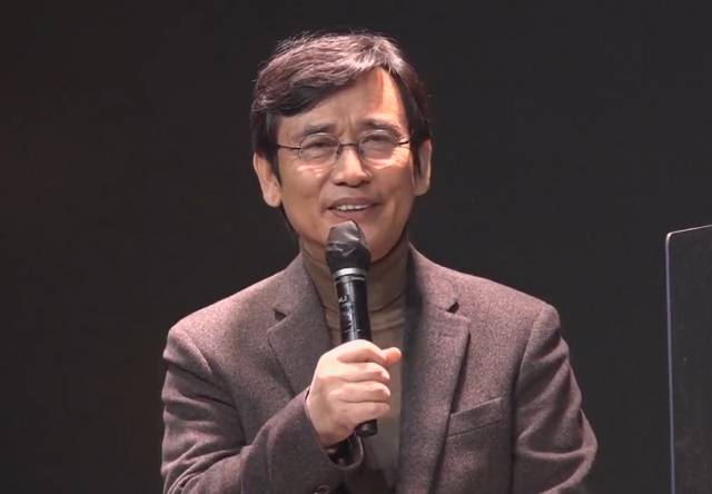 유시민 전 노무현재단 이사장.(사진=노무현재단 유튜브 캡처). [이미지출처=연합뉴스]