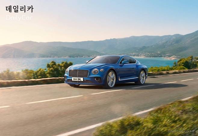 벤틀리 컨티넨탈 GT 아주르