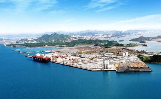 글로벌 기업인 베스타스와 머스크가 3000억원을 투입해 해상풍력 터빈공장을 짓기로 한 전남 목포신항 전경. 사진 목포시